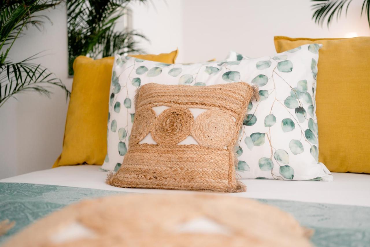 Business Sleeping Place رول المظهر الخارجي الصورة